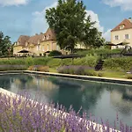 Chateau Les Merles Et Ses 4* Mouleydier
