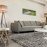 Chateau Les Merles Et Ses Hotell Mouleydier