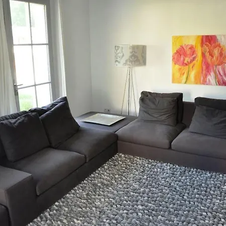 Chateau Les Merles Et Ses Hotel Mouleydier