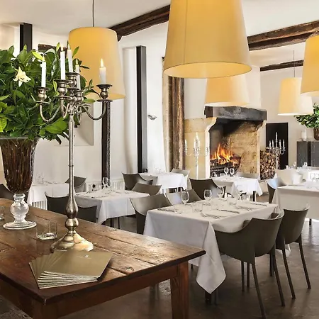 Chateau Les Merles Et Ses Hotell Mouleydier