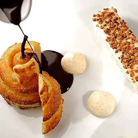 Château Les Merles Et Ses Mouleydier