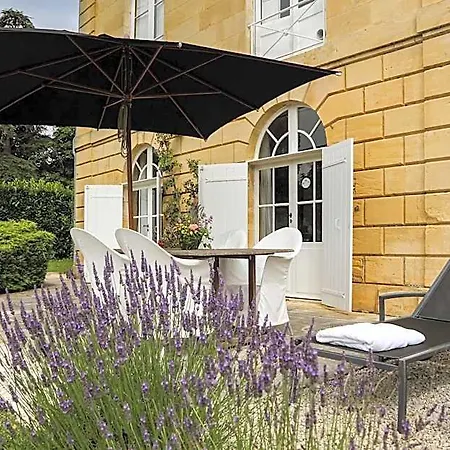 Château Les Merles Et Ses Hotel 4*