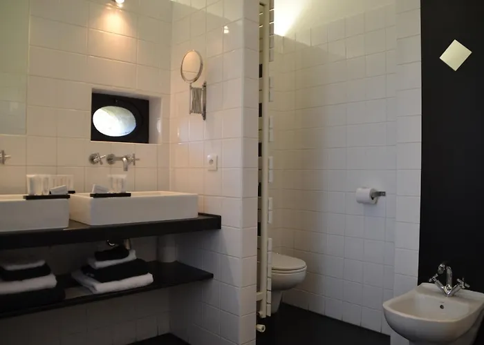 Hotel Chateau Les Merles Et Ses Mouleydier