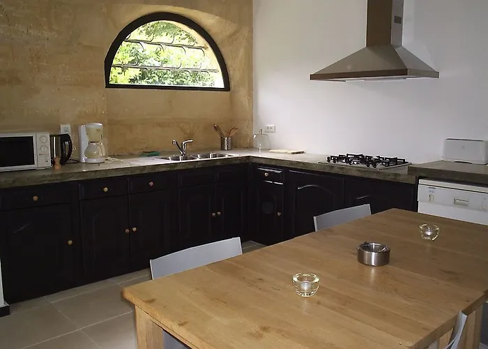 Hotel Chateau Les Merles Et Ses