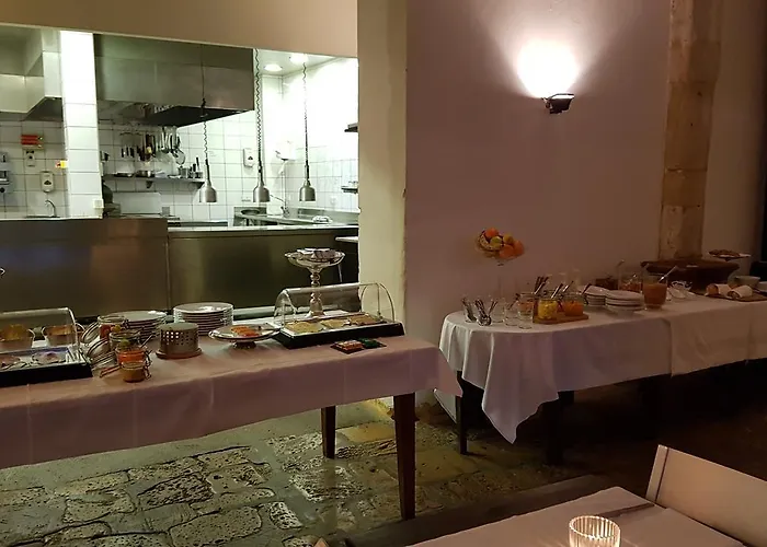 Hotel Chateau Les Merles Et Ses Mouleydier